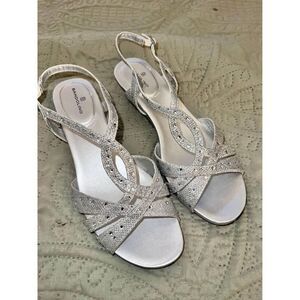 Bandolino Silver Glitter Wedge Heel Size 8.5